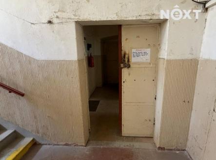 Pronájem komerčního objektu, sklad, 16 m²