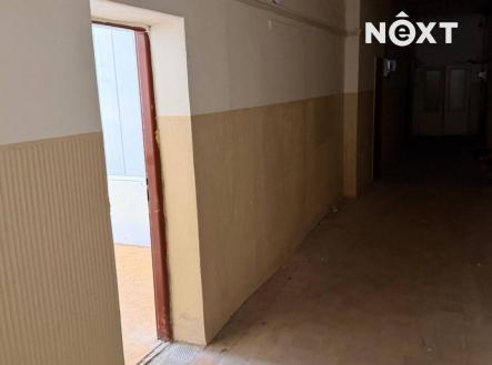 Pronájem komerčního objektu, sklad, 16 m²