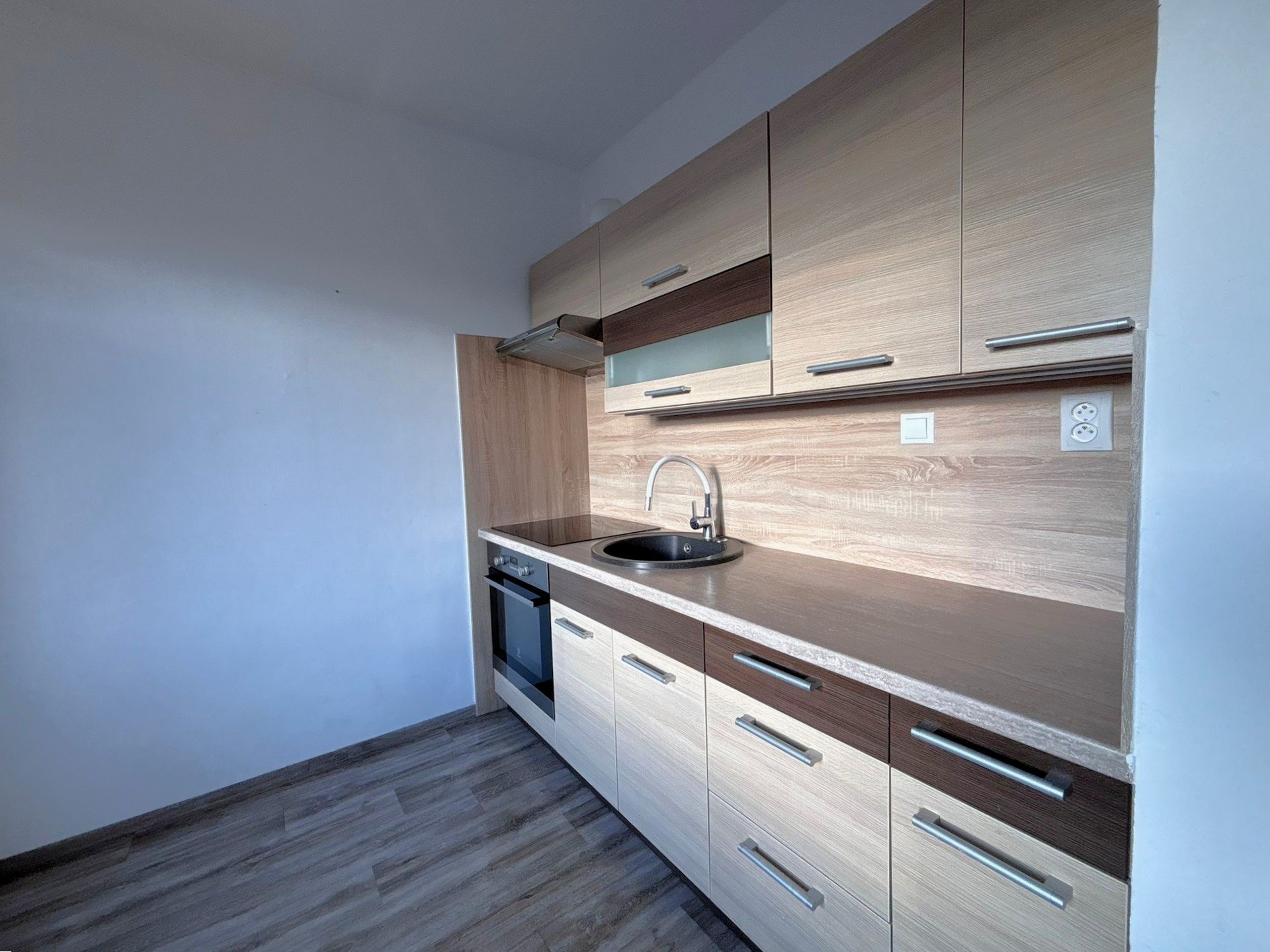 Pronájem bytu 2+kk, 40 m², Liberec IV-Perštýn