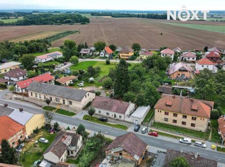 Prodej - dům/vila, 351 m²