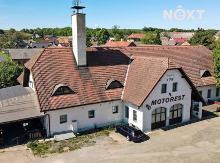 Prodej komerčního objektu, obchodní centrum, 1 450 m²