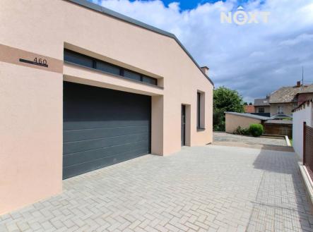 Pronájem komerčního objektu, obchodní centrum, 77 m²