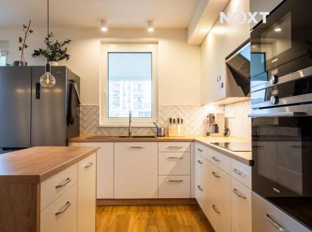 Prodej bytu, 4+kk, 144 m²