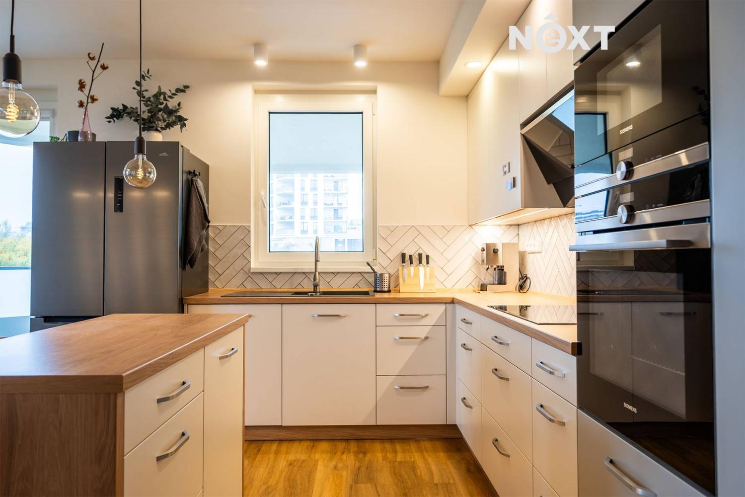 Prodej byt 4+kk, 120㎡