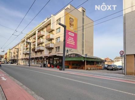 Pronájem komerčního objektu, obchodní centrum, 280 m²