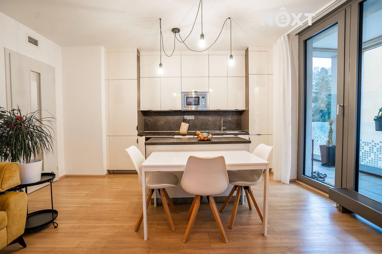 Prodej byt 3+kk, 67㎡