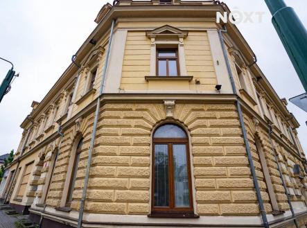Prodej komerčního objektu, obchodní centrum, 204 m²