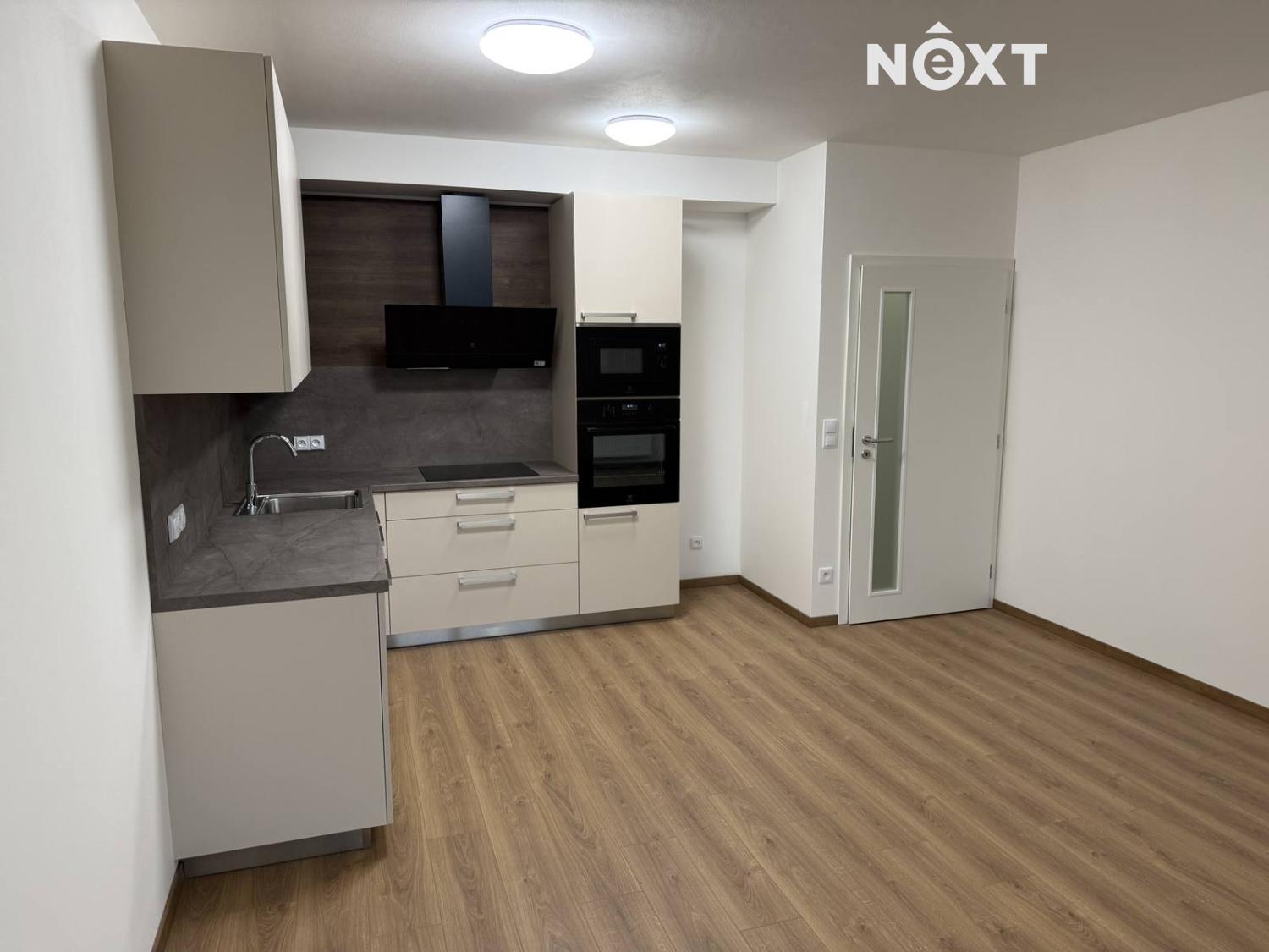 Pronájem byt 2+kk, 60㎡