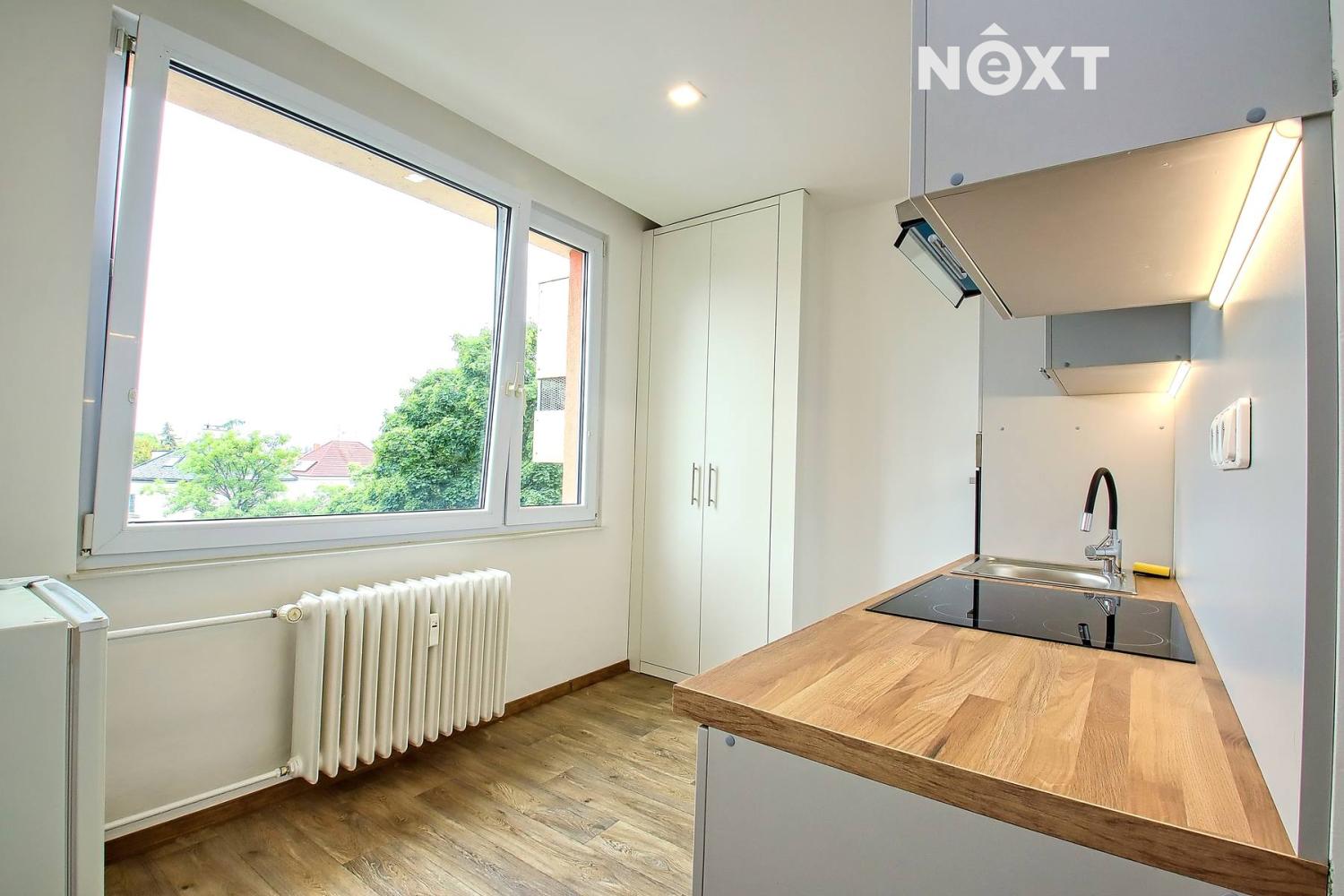 Pronájem byt 2+1, 65㎡