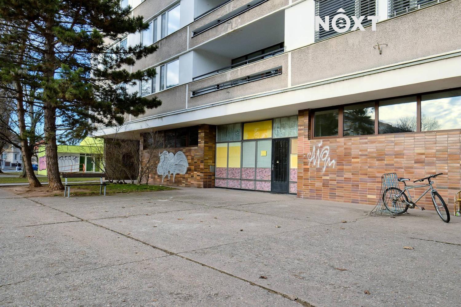 Pronájem komerční Obchodní prostory, 19㎡