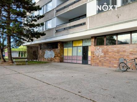 Pronájem komerčního objektu, obchodní centrum, 19 m²