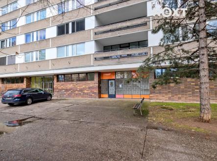 Pronájem komerčního objektu, obchodní centrum, 19 m²