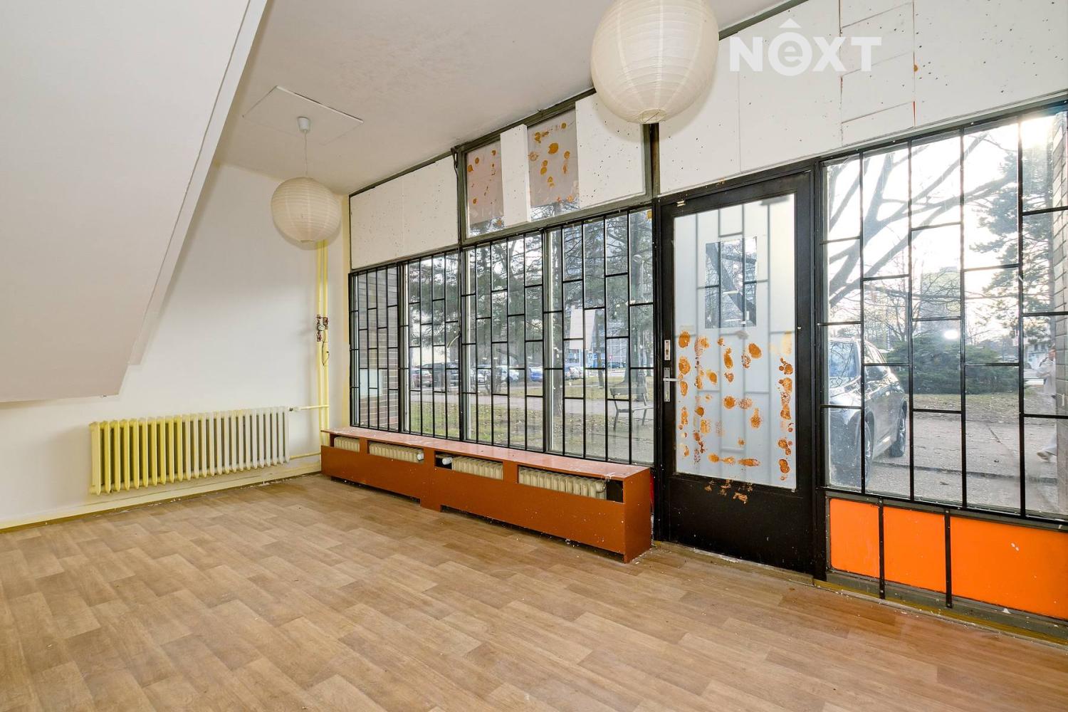 Pronájem komerční Obchodní prostory, 19㎡