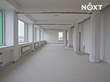 Prodej komerčního objektu, obchodní centrum, 129 m²