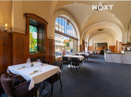 Pronájem komerčního objektu, jiný, 240 m²