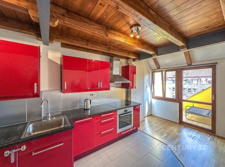 Pronájem bytu, 4+kk, 102 m²