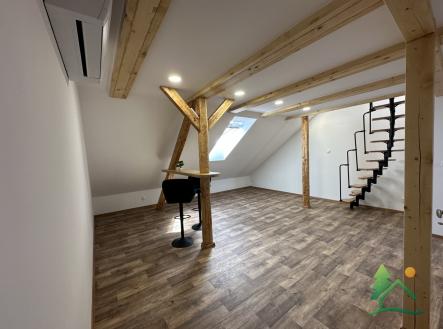 Pronájem bytu, 2+kk, 70 m²