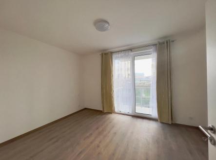Pronájem bytu, 3+kk, 77 m²