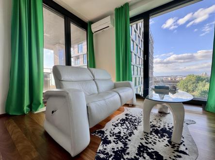 Pronájem bytu, 3+kk, 92 m²