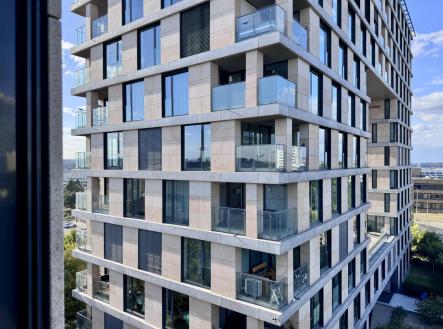 Pronájem bytu, 3+kk, 92 m²