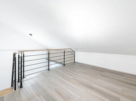 Pronájem bytu, 2+kk, 37,3 m², Praha – náhled fotky 3