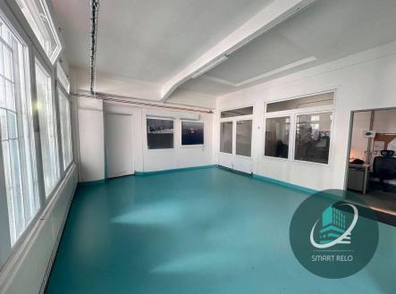 Pronájem kanceláře, 30 m²