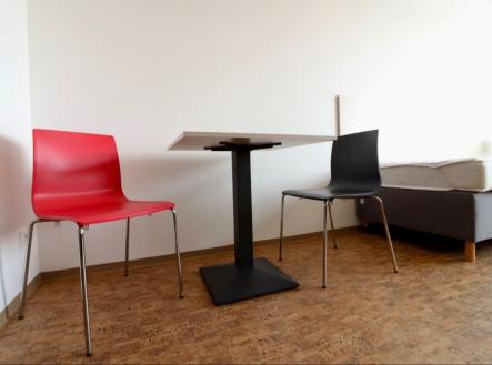 Pronájem bytu, 1+kk, 27 m²