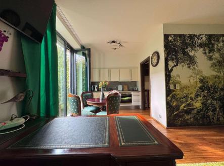 Pronájem bytu, 1+kk, 42 m²