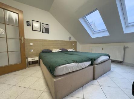 Pronájem bytu, 2+kk, 50 m²