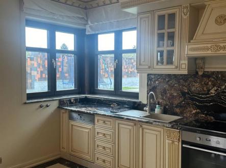 Pronájem domu/vily, 250 m²