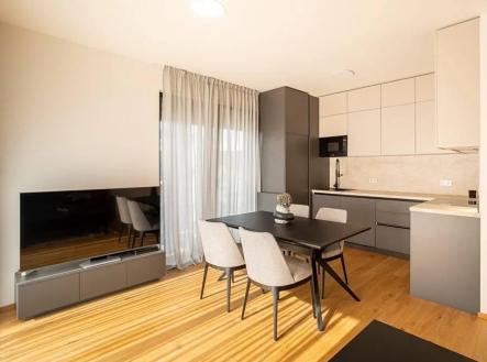 Prodej bytu, 3+kk, 80 m²