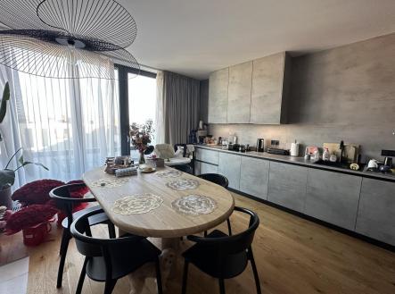 Pronájem bytu, 4+kk, 156 m²