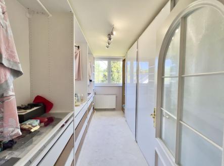 Prodej domu/vily, 320 m²