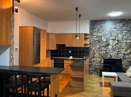 Pronájem bytu, 2+kk, 75 m²