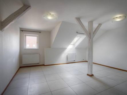 Pronájem bytu, 2+kk, 55 m²