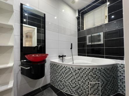 Pronájem bytu, 2+1, 75 m²