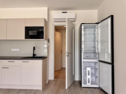 Pronájem bytu, 1+kk, 40 m²