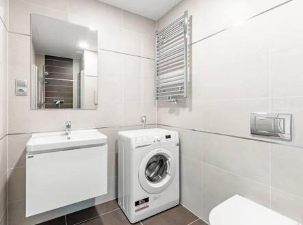 Pronájem bytu, 1+kk, 35 m²