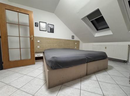 Pronájem bytu, 2+kk, 50 m²