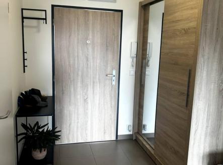 Pronájem bytu, 2+kk, 65 m²