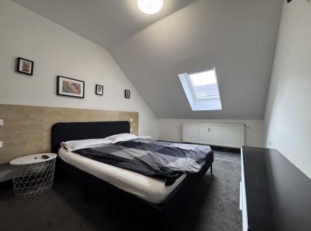 Pronájem bytu, 2+kk, 55 m²