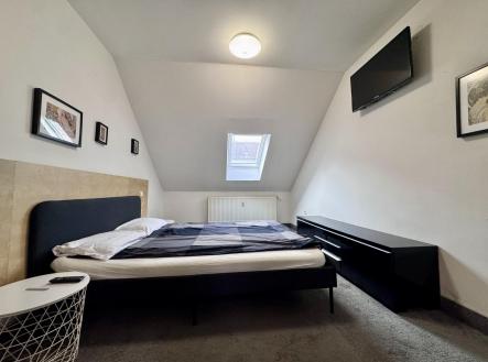 Pronájem bytu, 2+kk, 55 m²