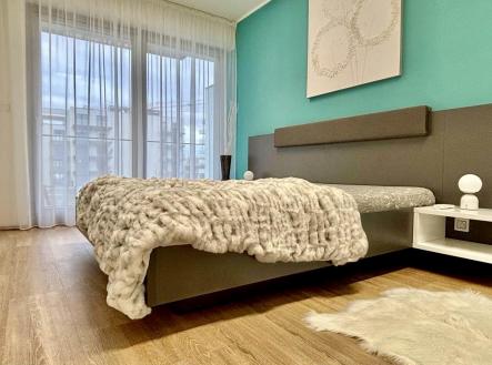 Pronájem bytu, 2+kk, 60 m²