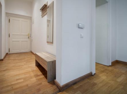 Pronájem bytu, 2+kk, 55 m²