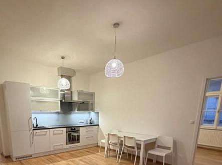 Pronájem bytu, 2+kk, 58 m²