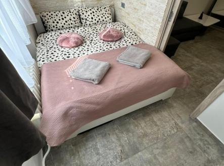 Pronájem bytu, 2+kk, 23 m²