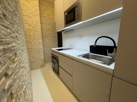 Pronájem bytu, 2+1, 50 m²