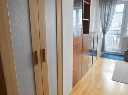 Pronájem bytu, garsoniéra, 27 m²