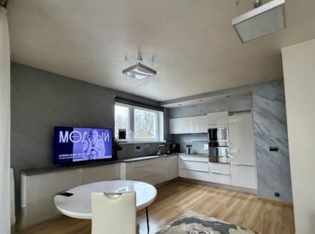 Pronájem bytu, 3+kk, 89 m²