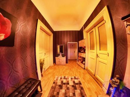 Pronájem obchodní prostor, 98 m²